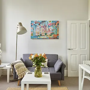 https://lansdown.cardiffhotelswales.com
