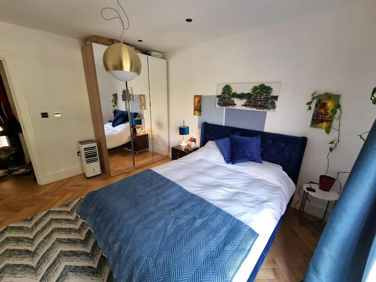 Habitación en casa particular Bright Spacious Apartment In The Park Londres
