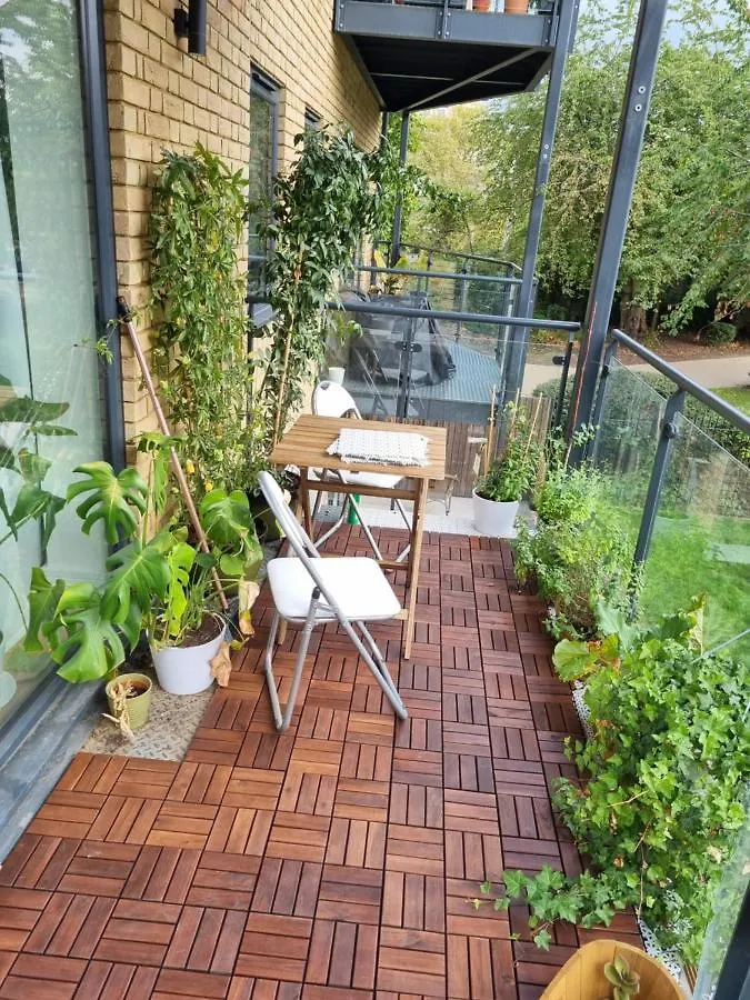 Bright Spacious Apartment In The Park Londres Habitación en casa particular